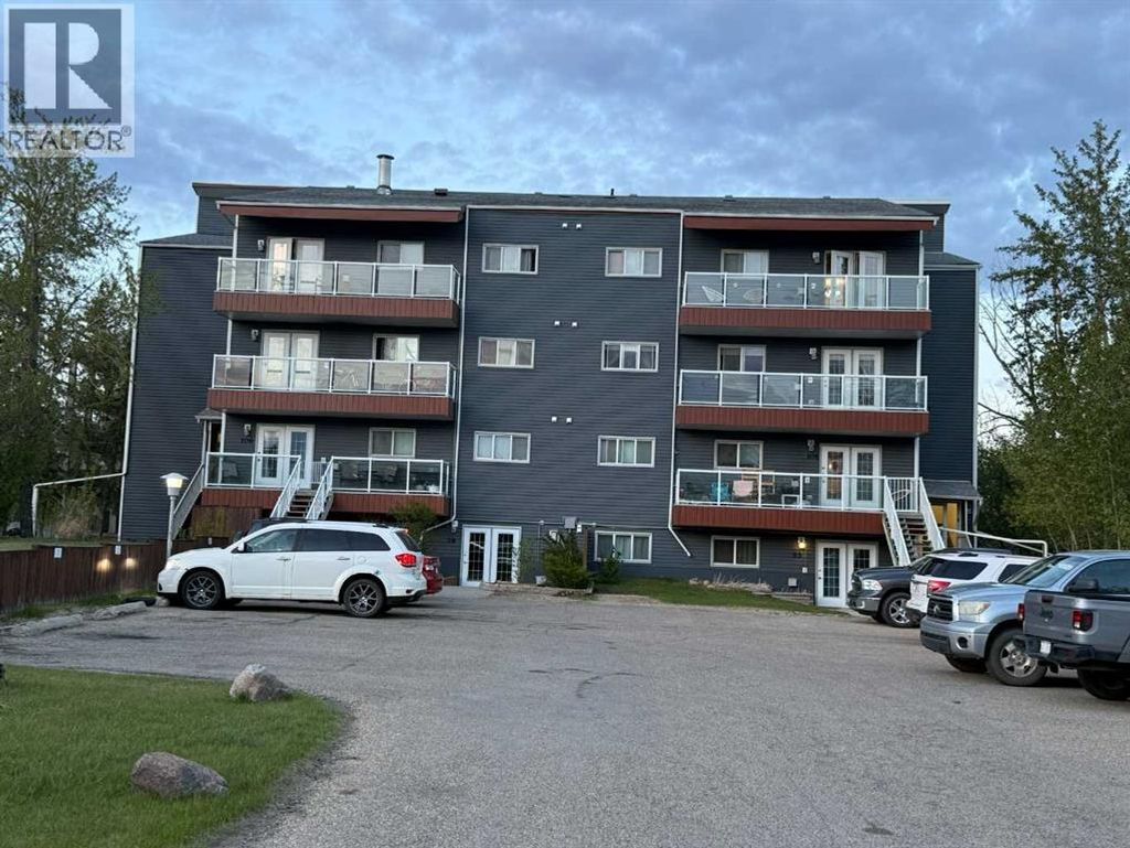 201, 5519 Kerry Wood Drive, Red Deer