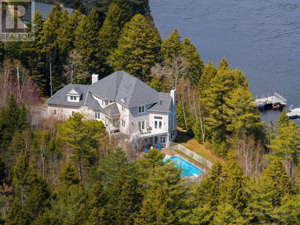1 Eagle Point Lane, Tantallon