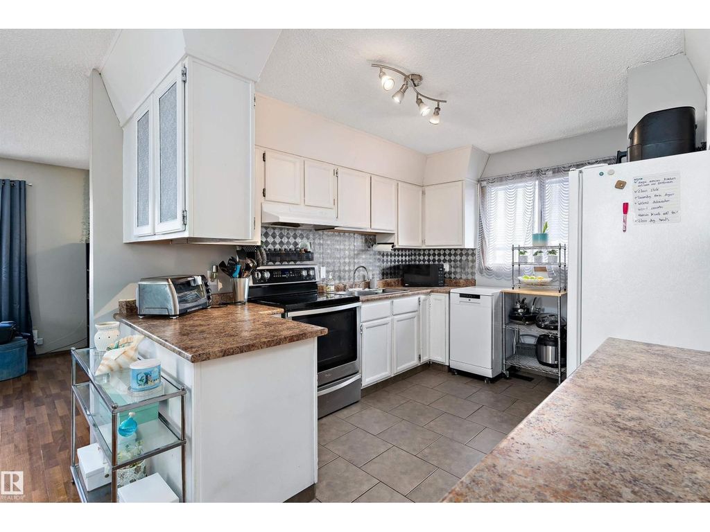 12916 69 St Nw, Edmonton