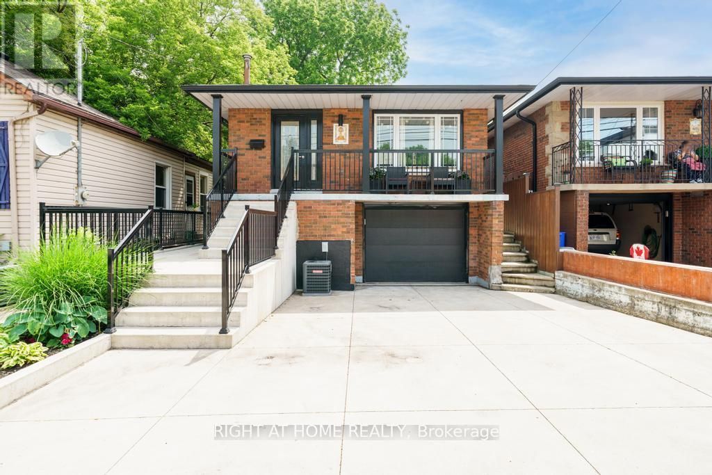 494 Ferguson Avenue N, Hamilton (north End)
