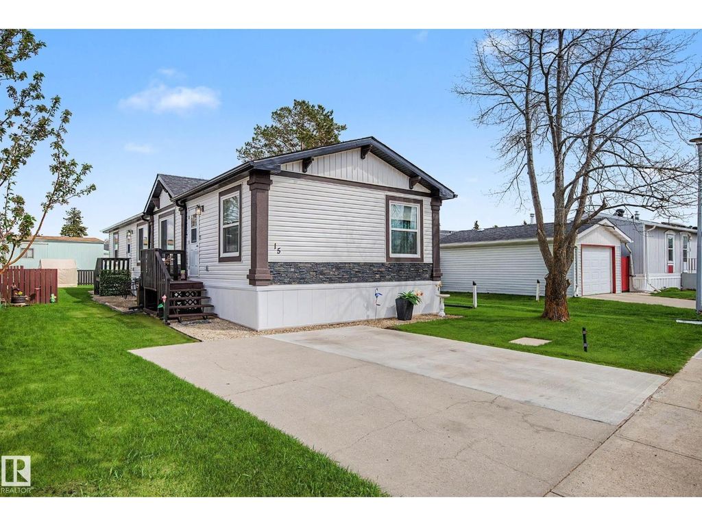 #15 12604 153 Av Nw, Edmonton