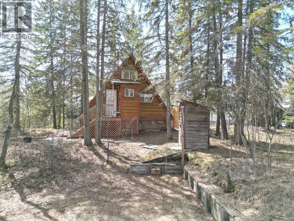 38 Pine Drive, Marten Beach