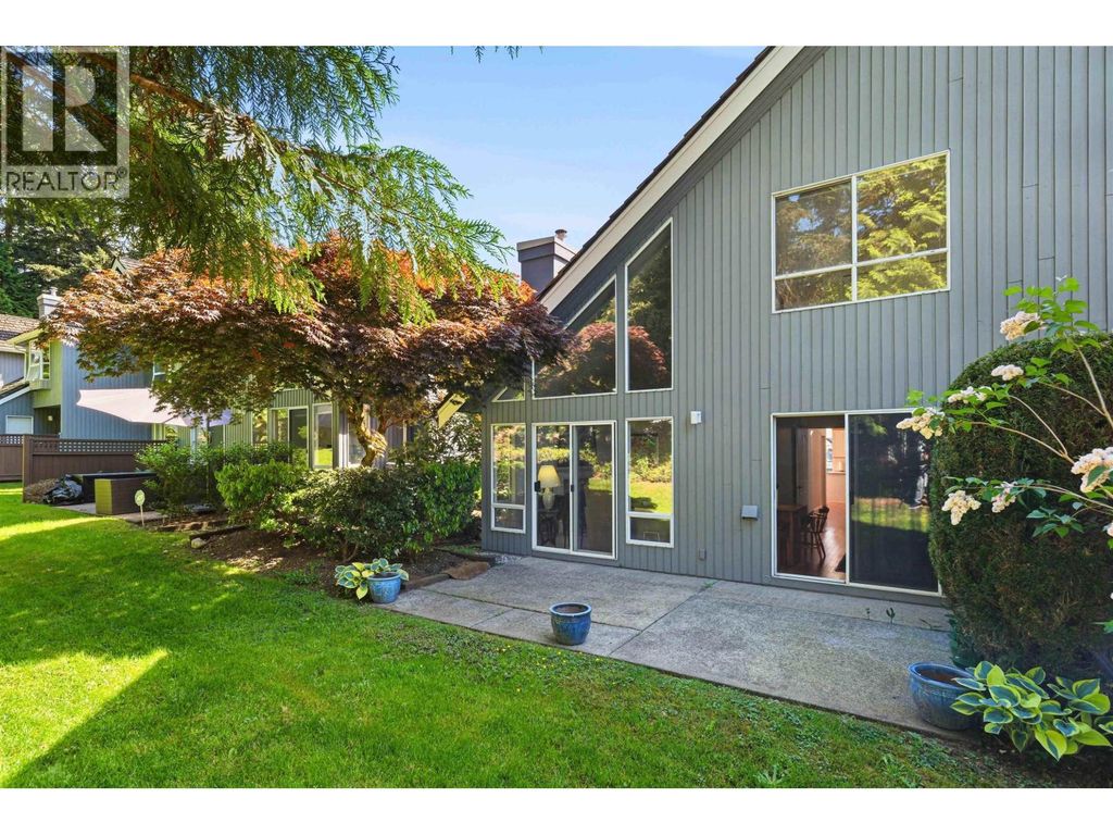 5 1925 Indian River Crescent, North Vancouver