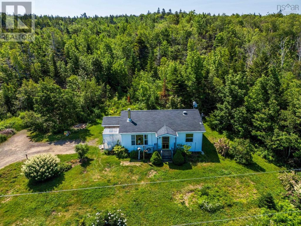 28 Longley Mountain Road, Youngs Cove