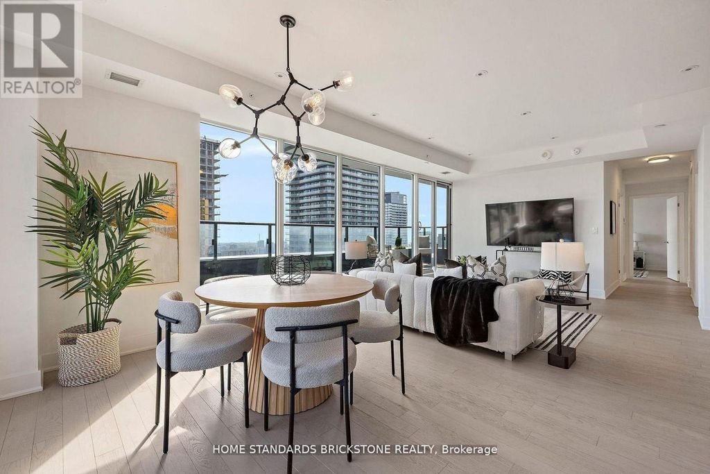 3907 - 955 Bay Street, Toronto (bay Street Corridor)