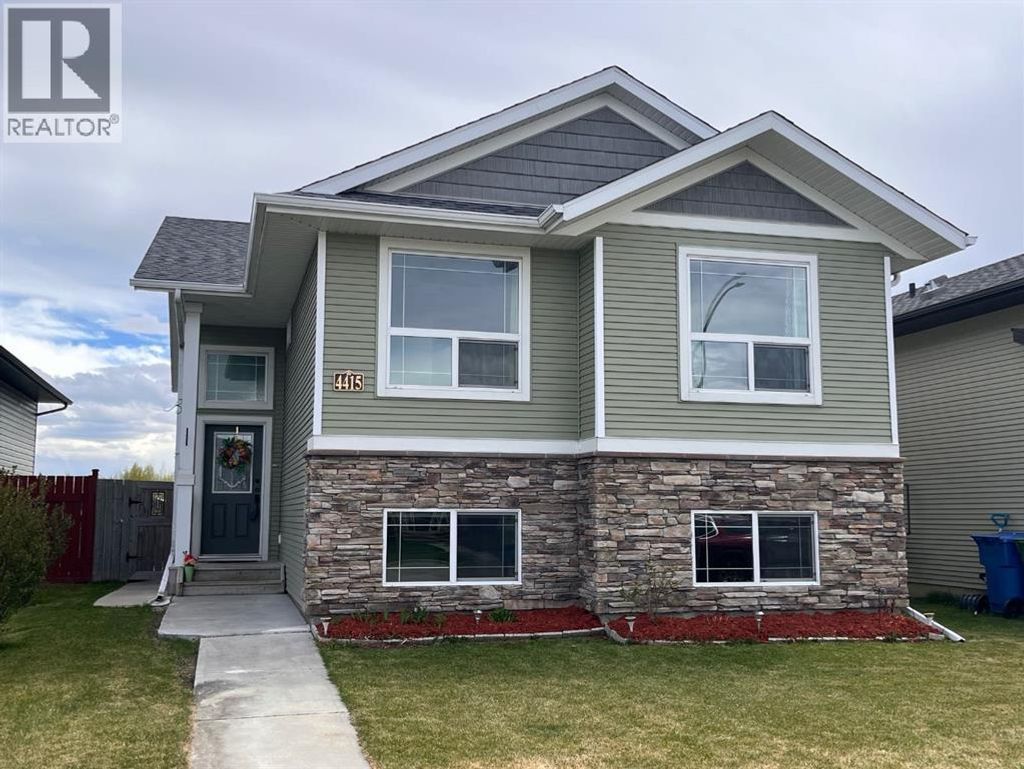 4415 54 Street, Rocky Mountain House