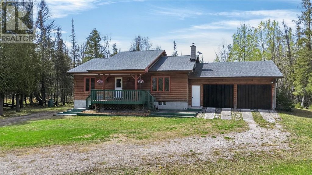 76 Lilly Crescent, Kagawong, Manitoulin Island