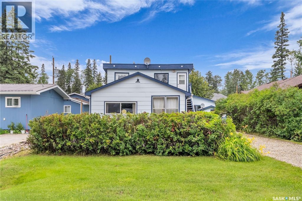 116 Foster Street, Emma Lake