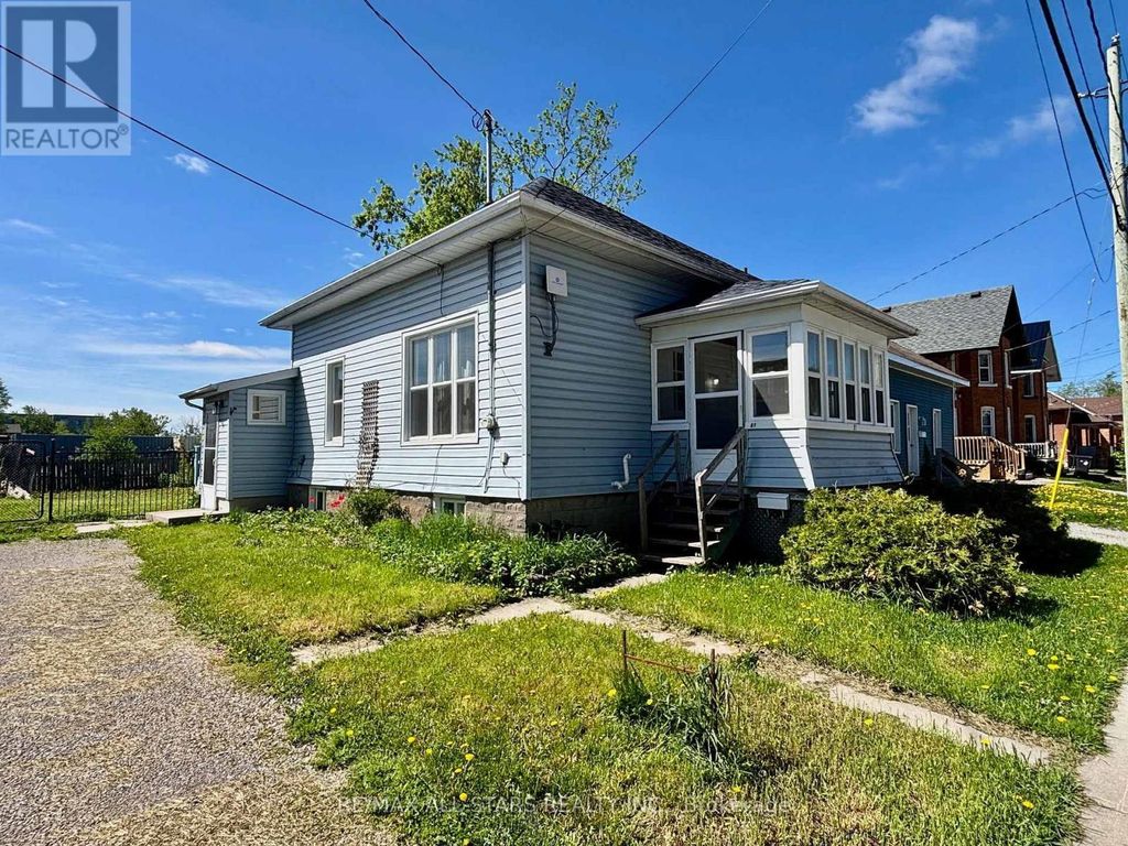 81 Durham Street W, Kawartha Lakes (lindsay)