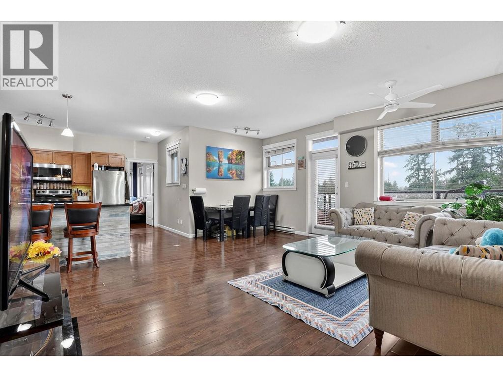 404 22858 Lougheed Highway, Maple Ridge