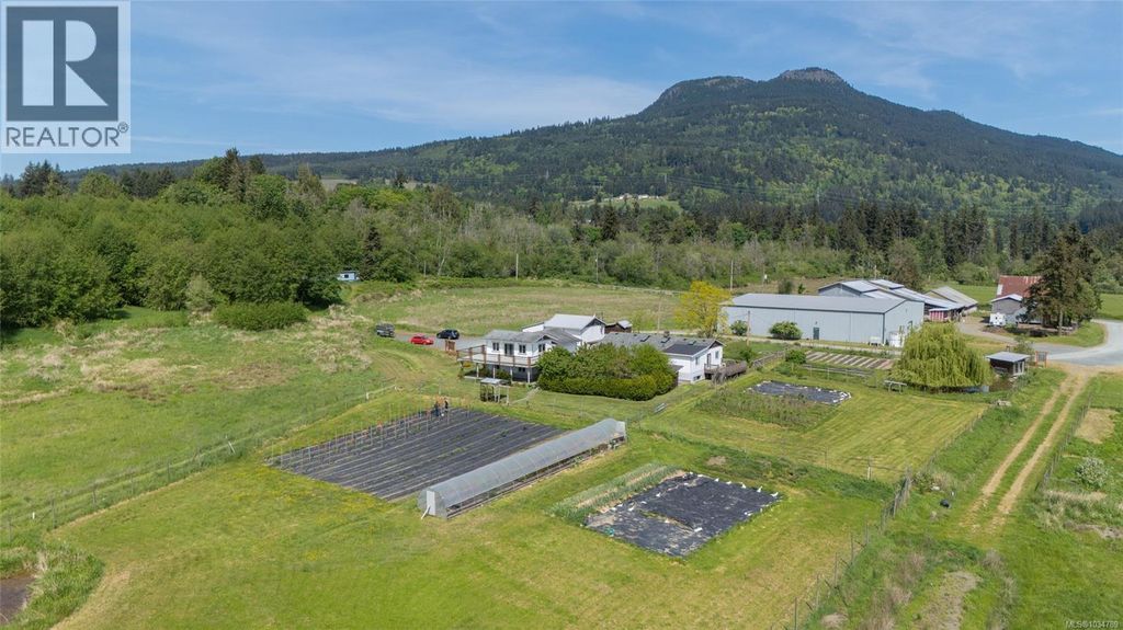 3504 Drinkwater Rd, Duncan