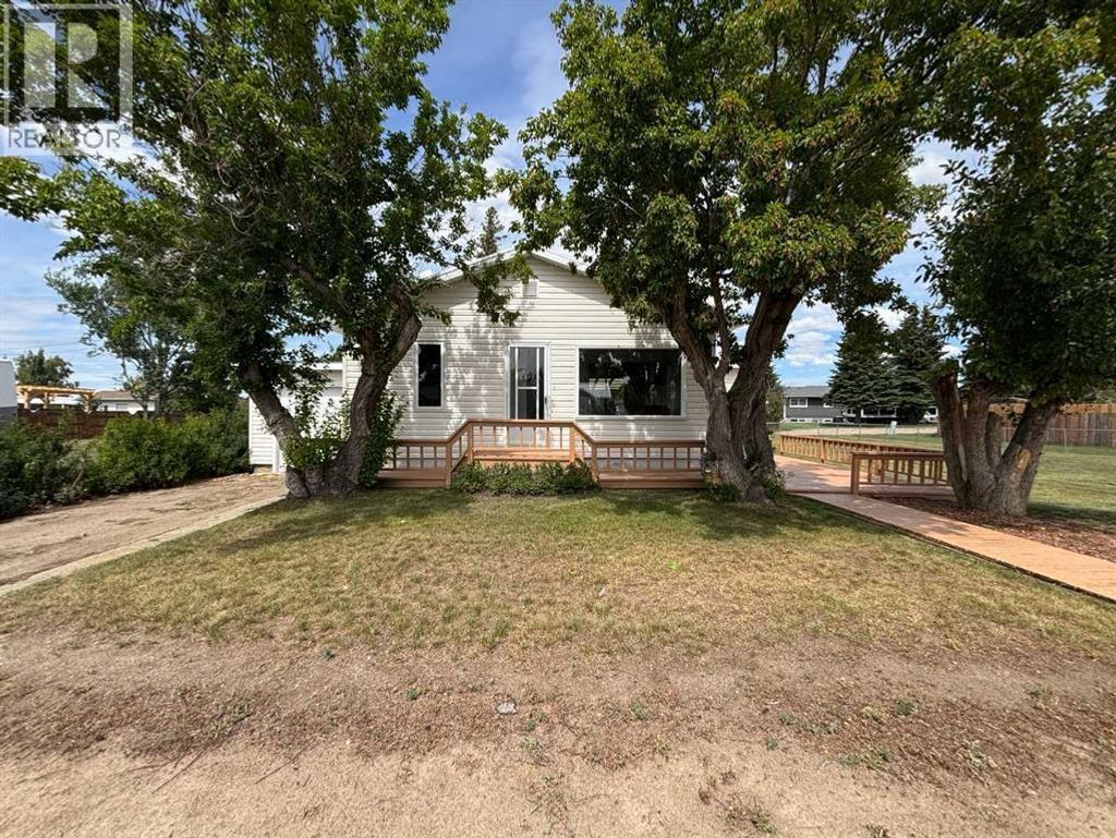 307 Centre Avenue, Coutts