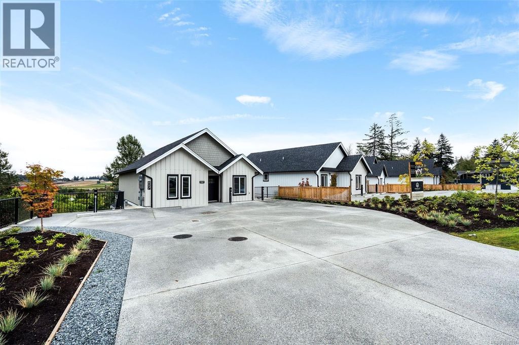 101 7057 Central Saanich Rd, Central Saanich