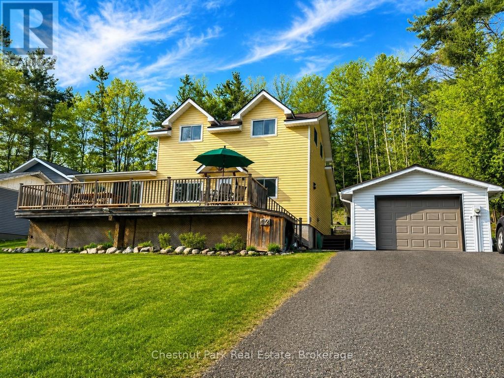 12 Ferndale Road, Muskoka Lakes (medora)