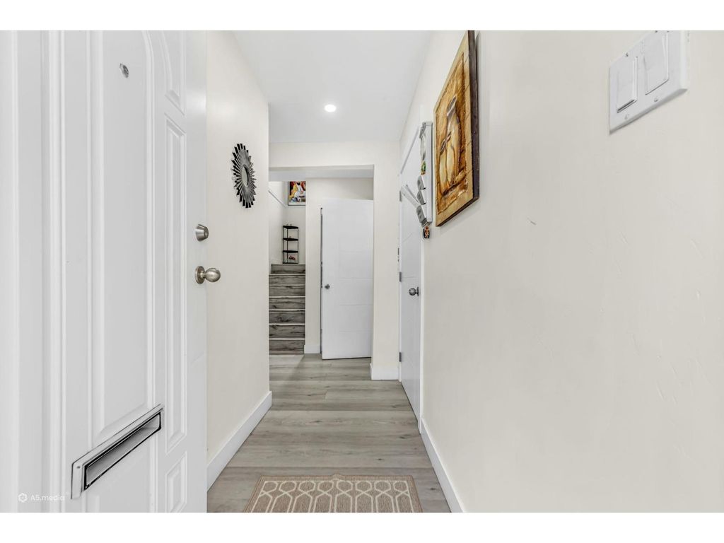 7368 Parkwood Drive, Surrey