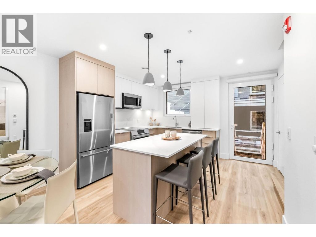 153 2230 E 1st Avenue, Vancouver