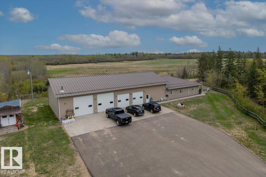 56515 Rge Road 222, Rural Sturgeon County