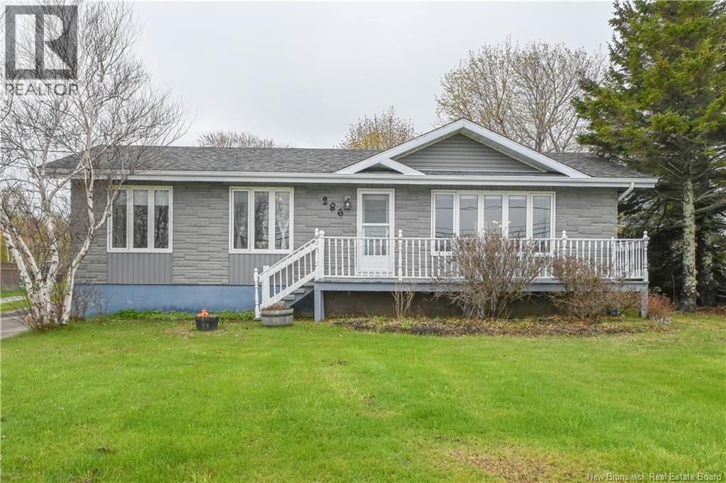 286 Saint-pierre E. Boulevard, Caraquet