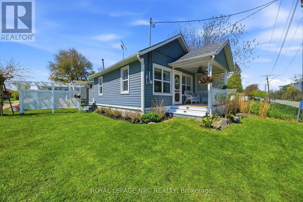 12235 Lakeshore Road, Wainfleet (lakeshore)