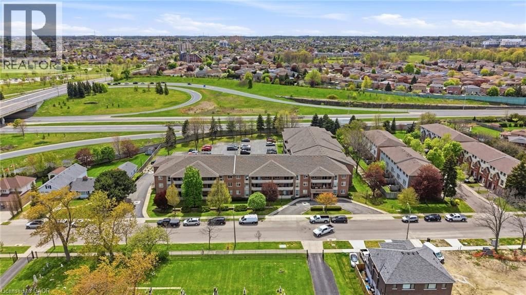 416 Limeridge Road E Unit# 303, Hamilton