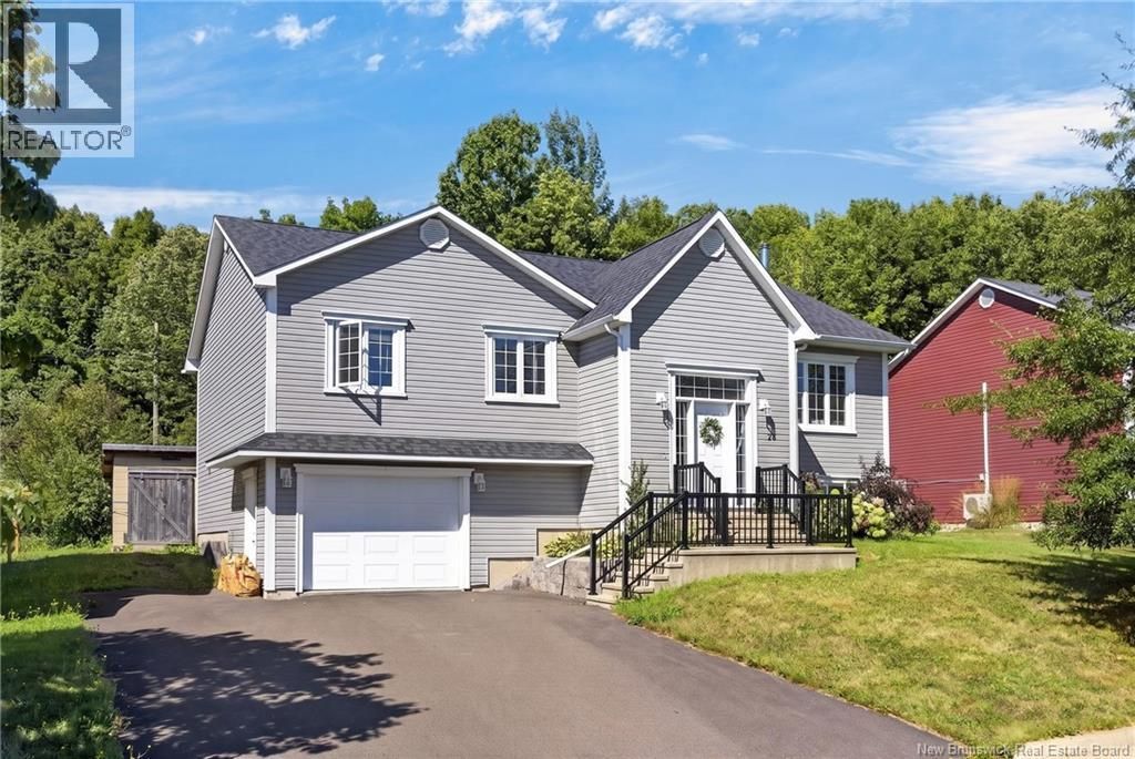 28 Brandon Court, Fredericton