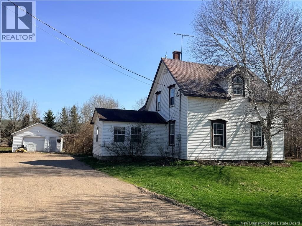 12211 Route 114, Penobsquis