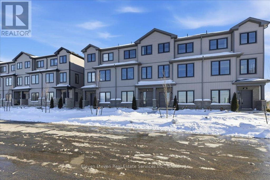 58 Balladry Boulevard, Stratford