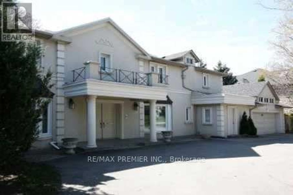 66 Laureleaf Road, Markham (bayview Glen)