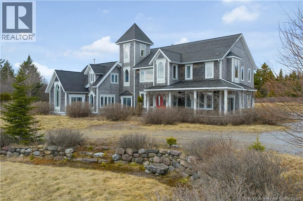 2598 Route 111, St. Martins