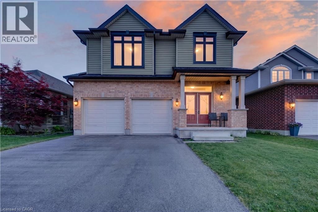 32 Ashberry Place, St. Thomas