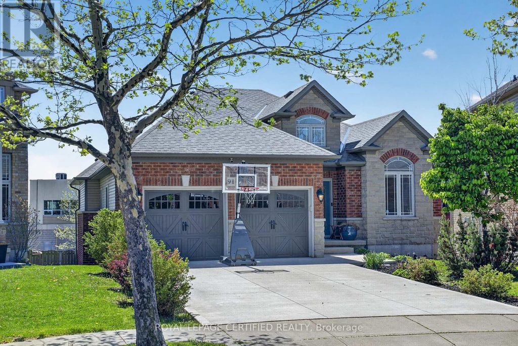 91 Candlewood Drive, Hamilton (stoney Creek Mountain)