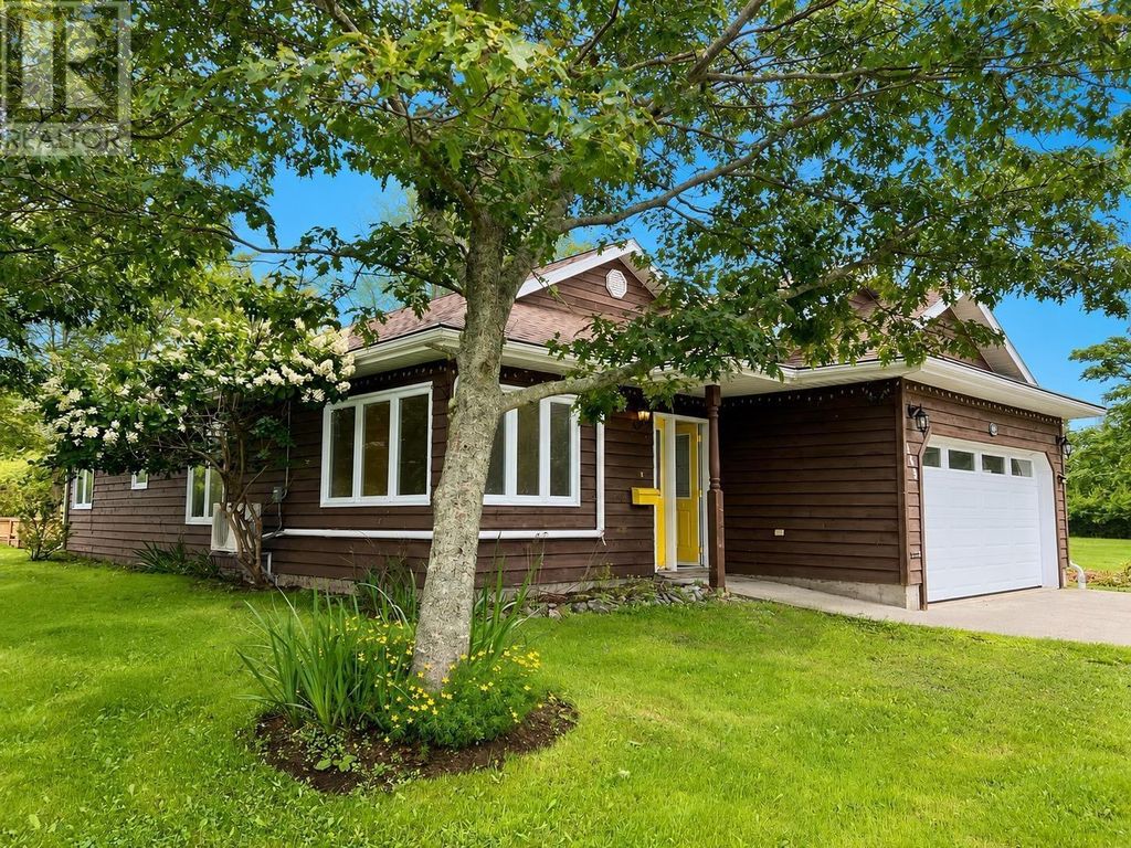 469 Brunswick Street, Yarmouth