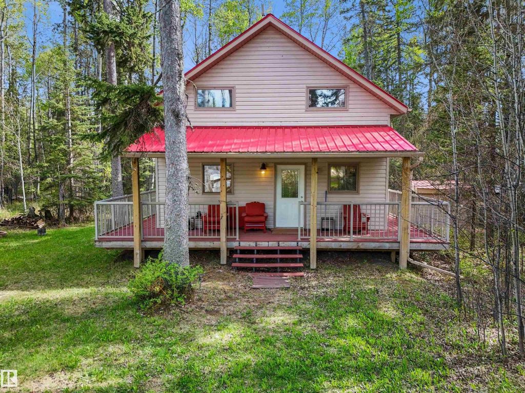 #313 55061 Twp Road 462, Rural Wetaskiwin County