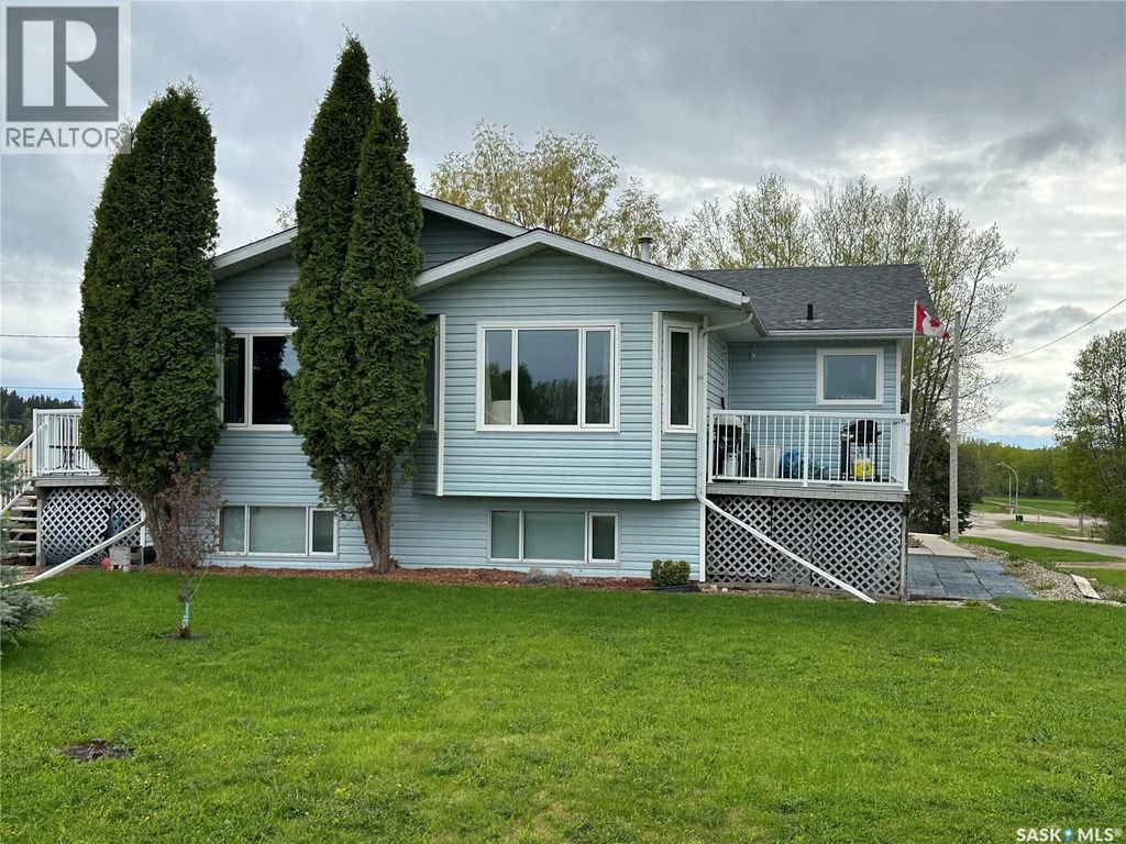 228 6th Avenue N, Big River