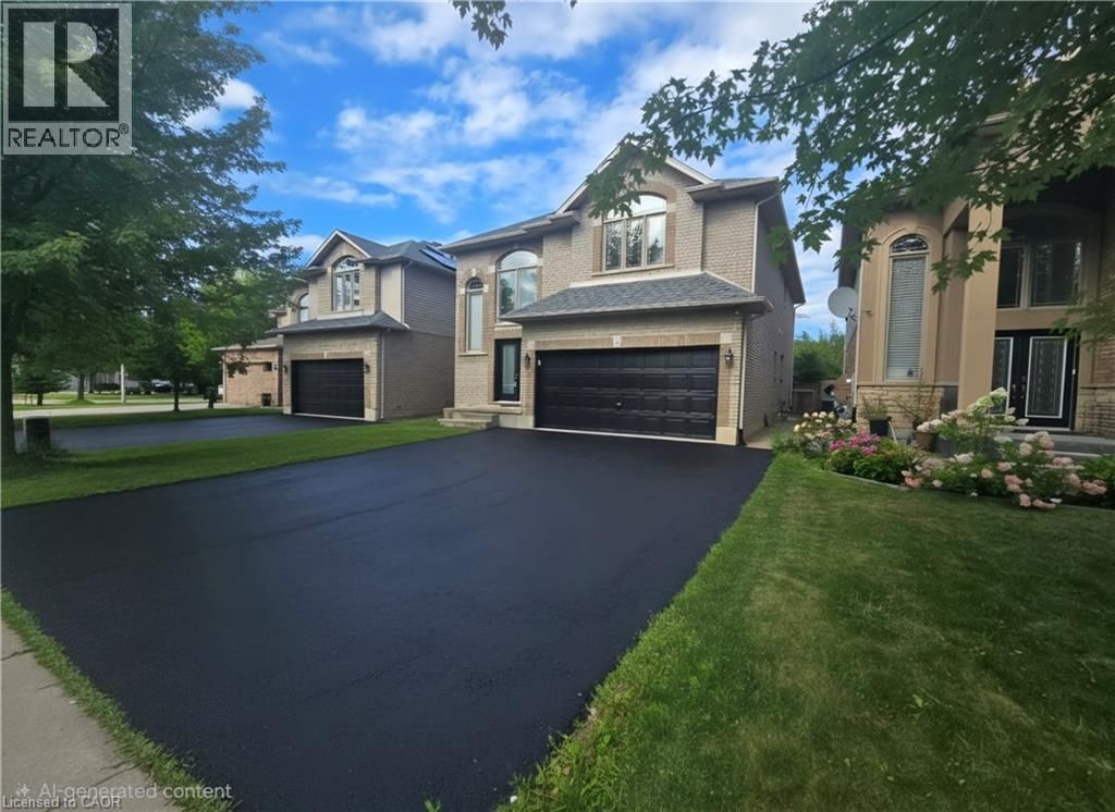 197 Cloverleaf Drive, Ancaster