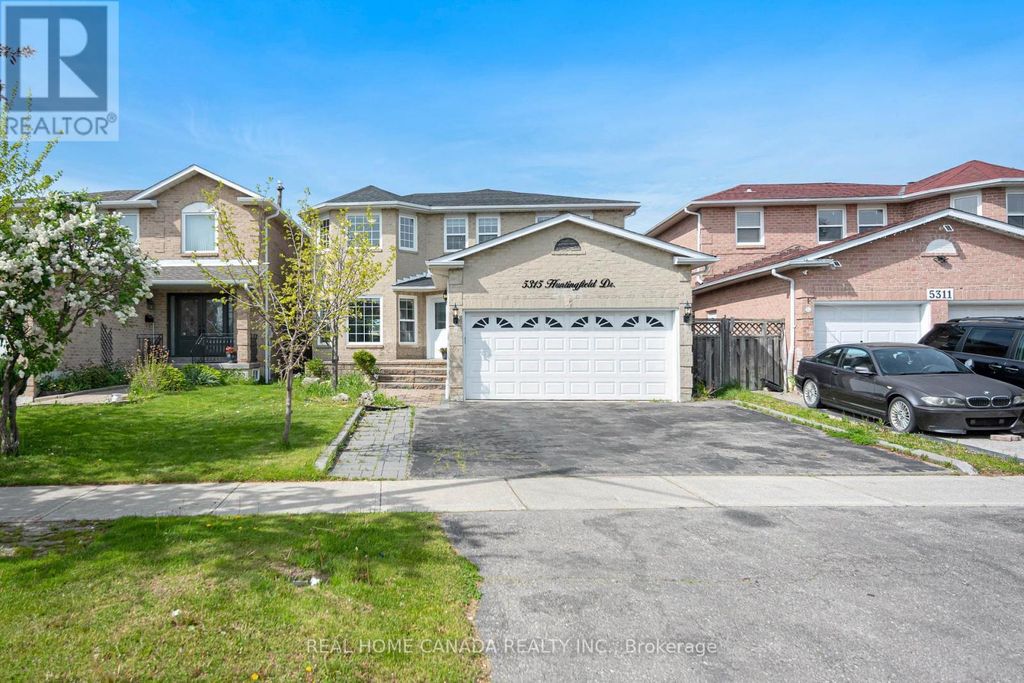 5315 Huntingfield Drive, Mississauga (hurontario)