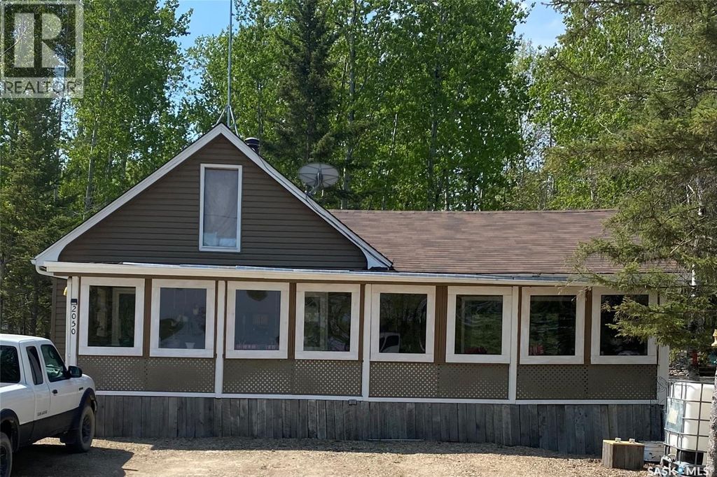2050 Mccrea Road, Marean Lake