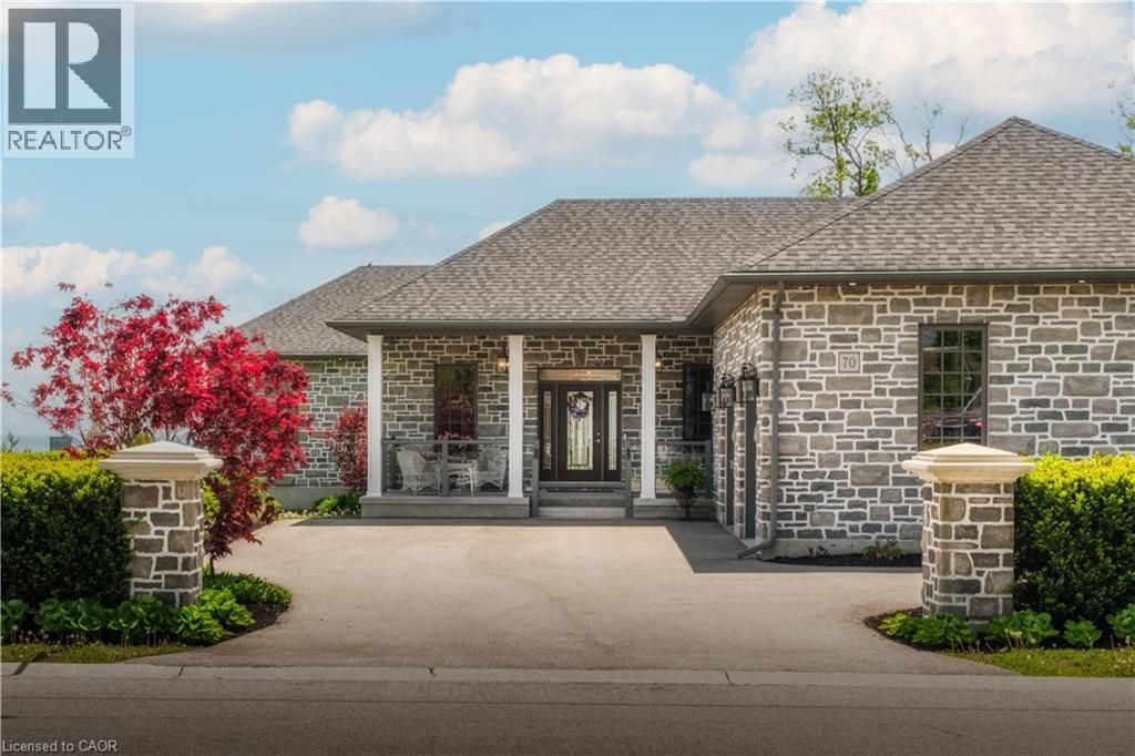 70 Brown Street, Port Dover