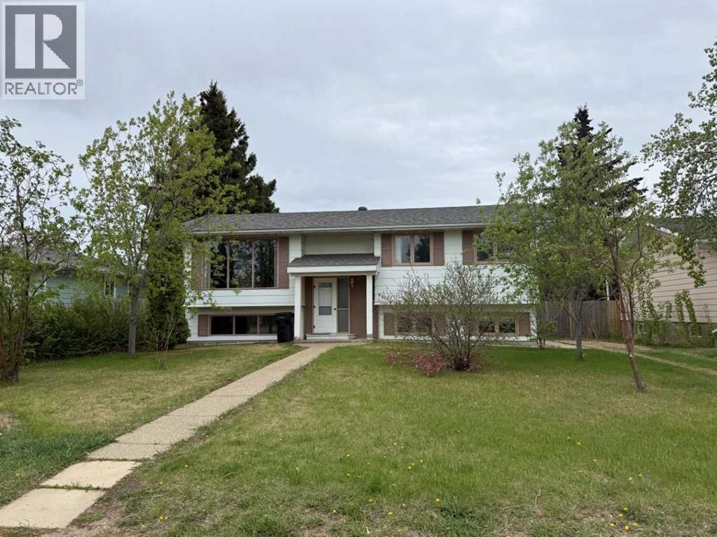 5311 50 Avenue, Grimshaw