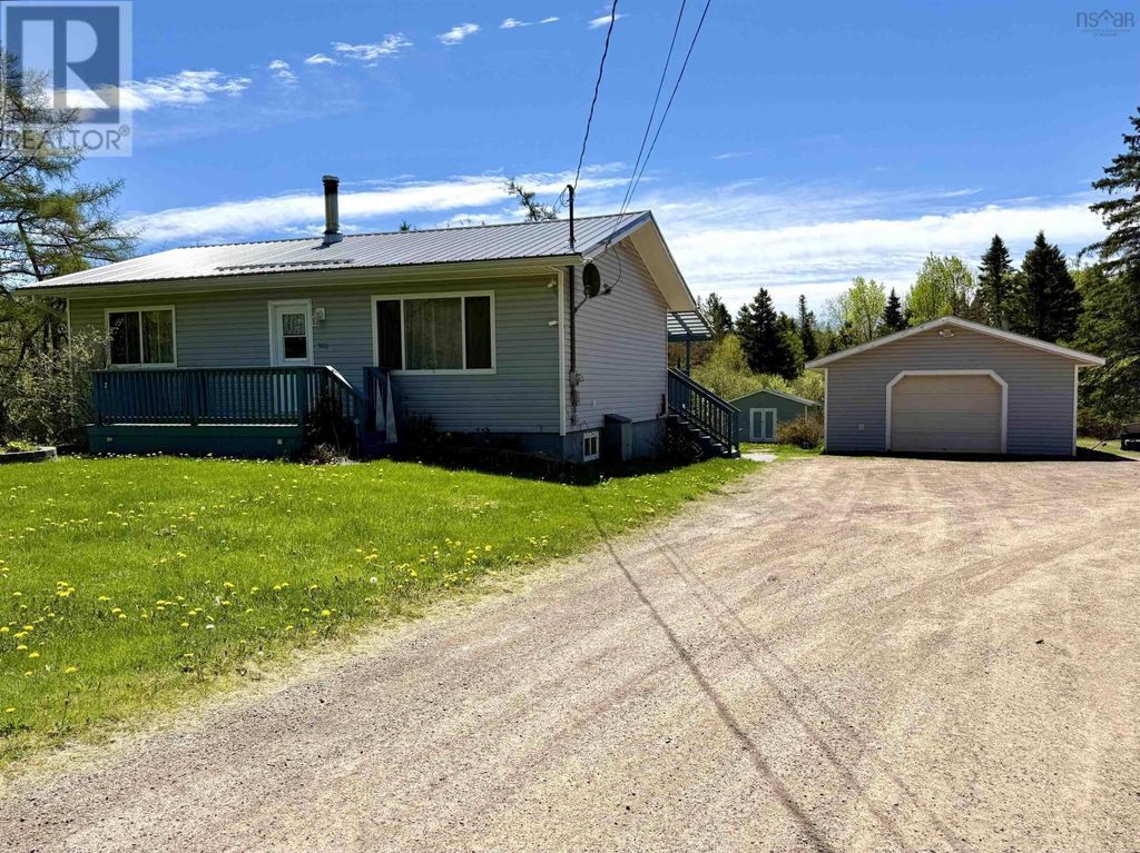 500 242 Highway, River Hebert
