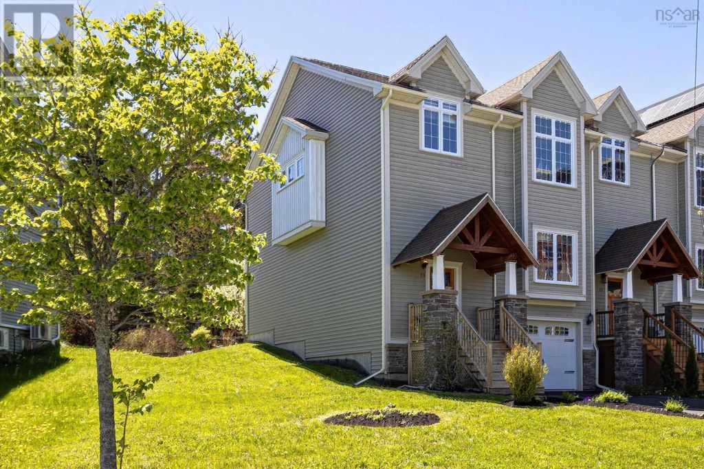 75 Bently Drive, Halifax