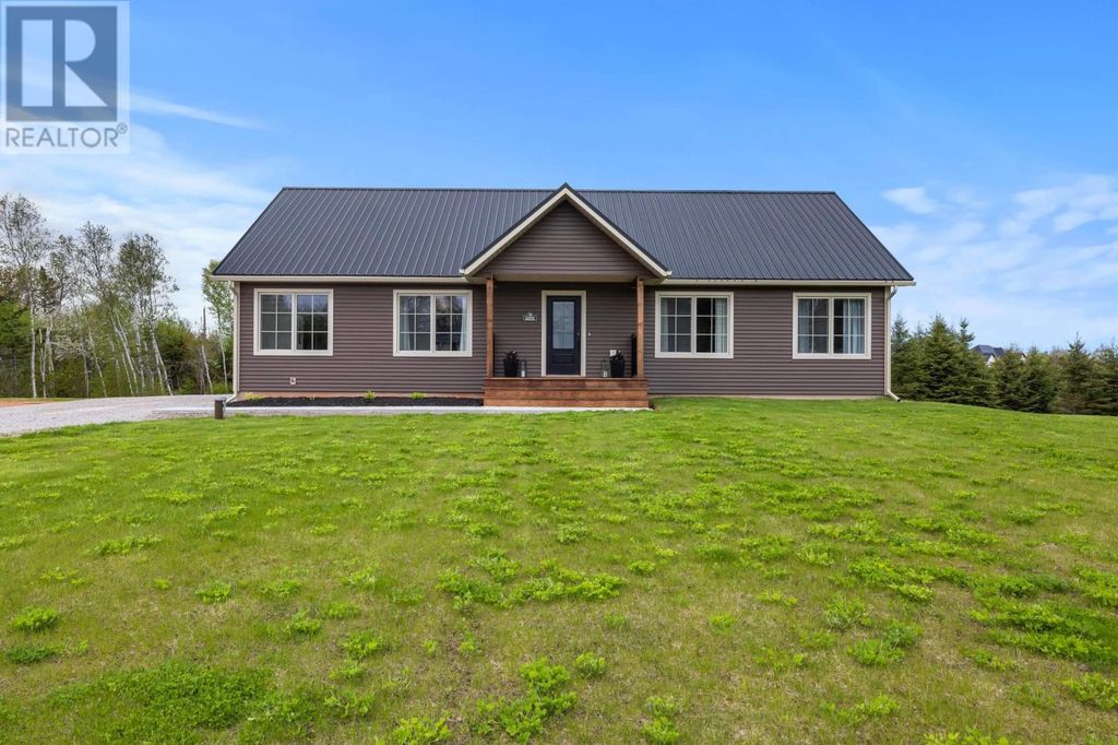 74 Richard Douglas Drive, Mermaid