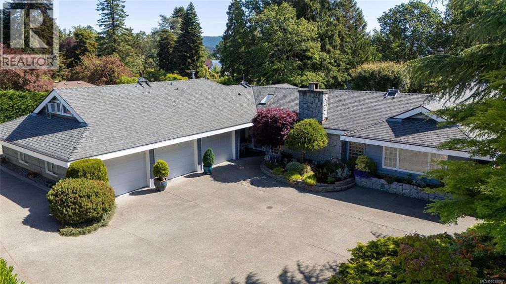 2221 Tarn Pl, Duncan