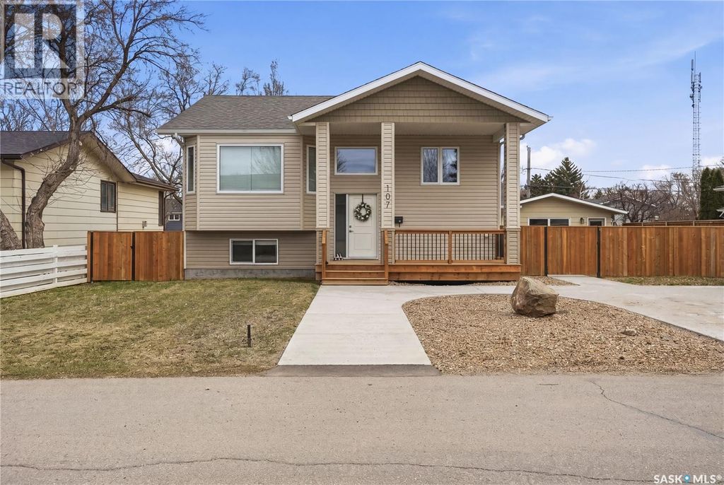 107 Valleyview Drive, Caronport