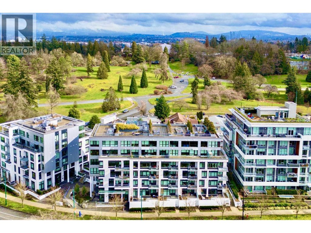 302 4932 Cambie Street, Vancouver