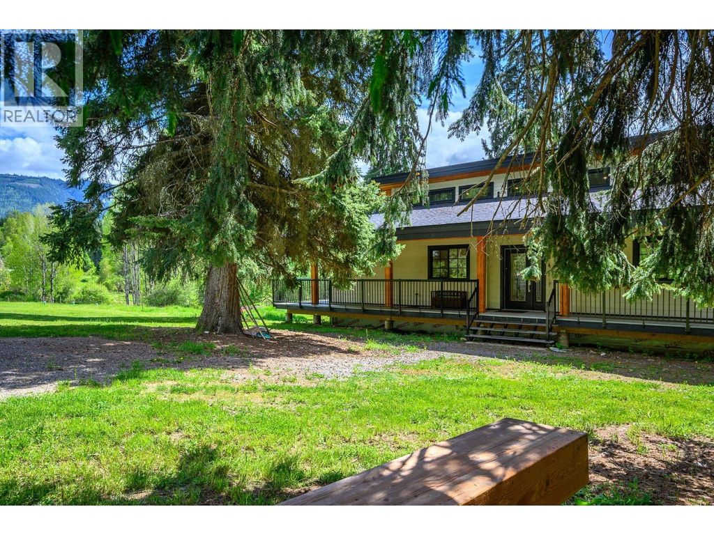 522 North Fork Road, Cherryville