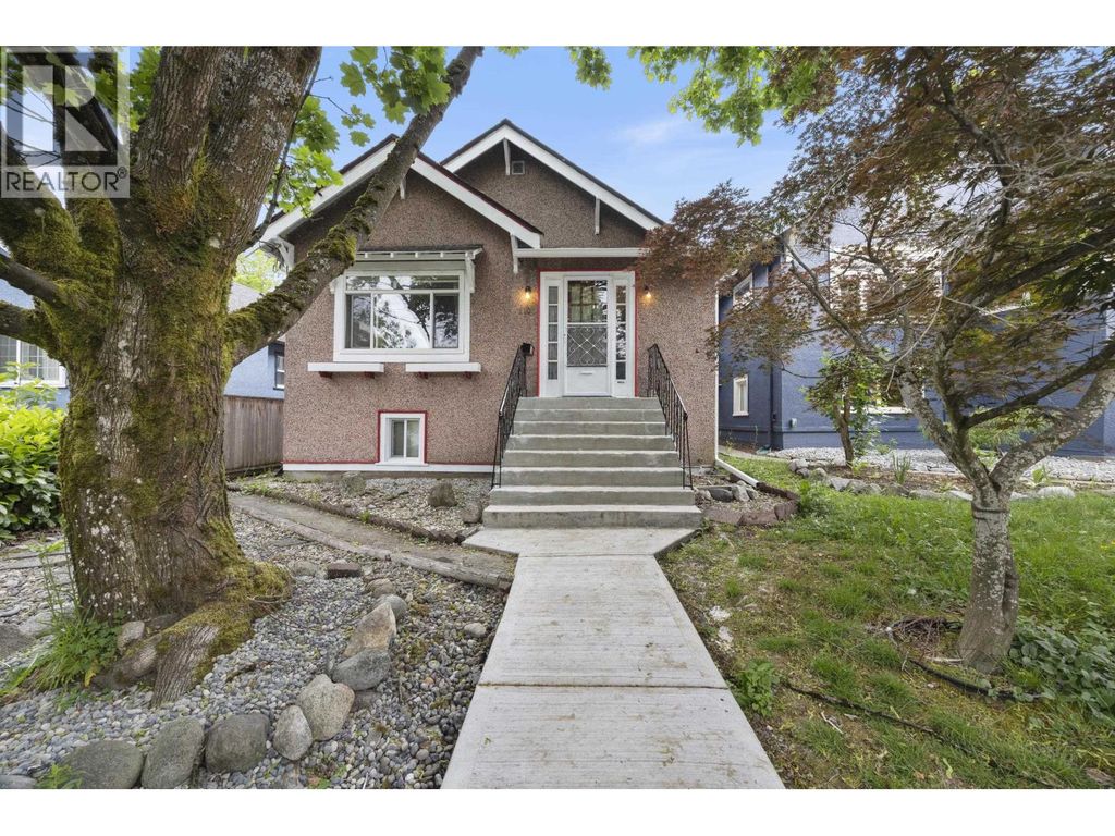 1105 Hamilton Street, New Westminster