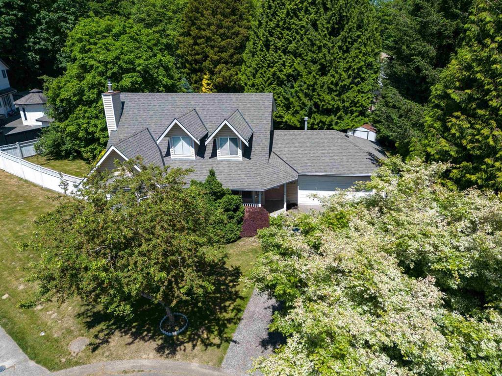 13747 63a Avenue, Surrey
