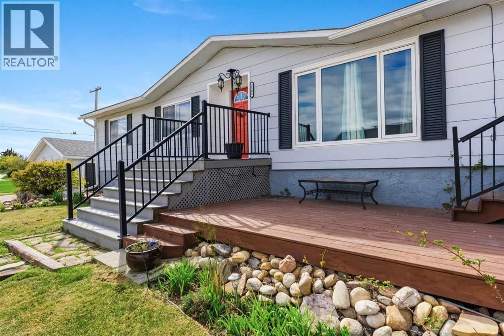 4508 45 Street, Mayerthorpe