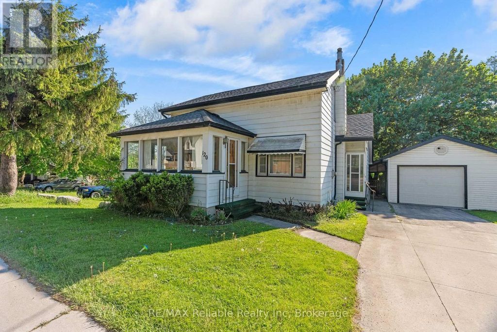 120 Victoria Street, Central Huron (clinton)